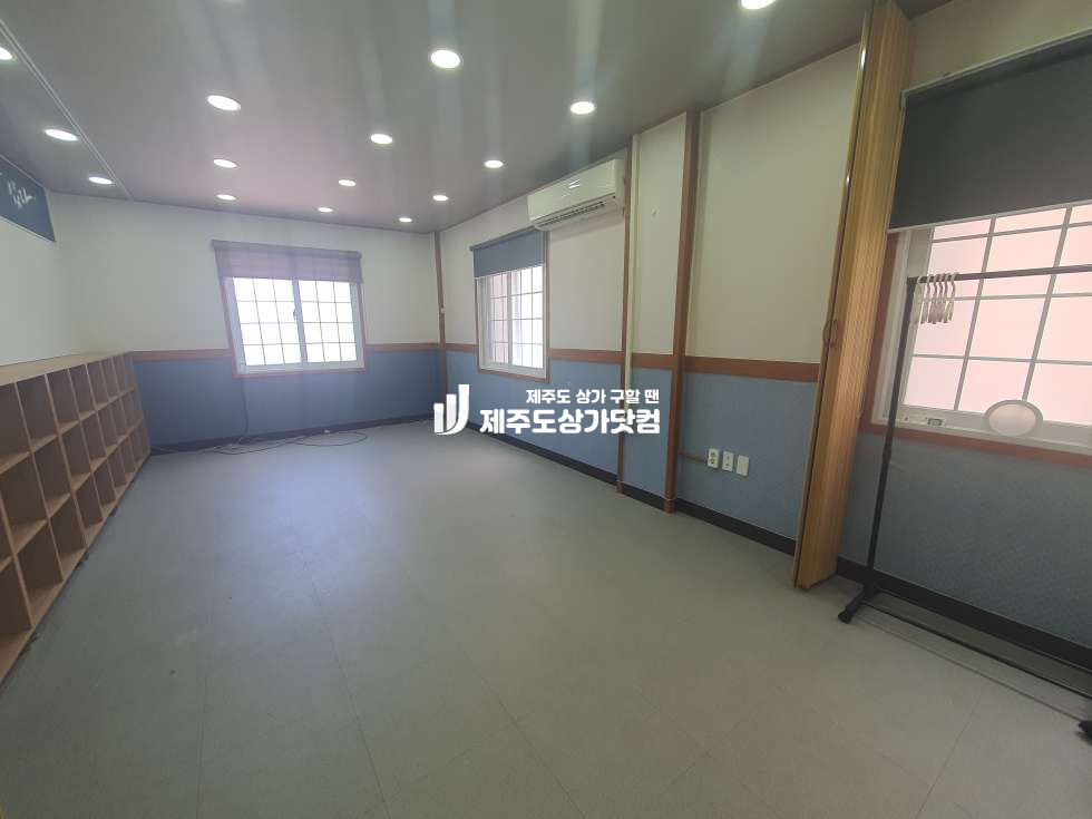 제주 제주시 용담일동 용담일동 / 남성로 도로변 / 노출좋은 / 2층 무권리상가 / 연세임대 연세 매물번호 13473 사진 3
