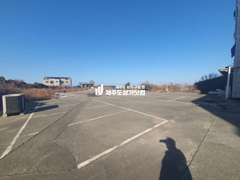 제주 제주시 애월읍 하귀리 애월읍 / 하귀2리 일주서로 대로변 / 주차 노출 최상 / 단독대형상가 통임대/ 월세임대 월세 매물번호 13711 사진 3