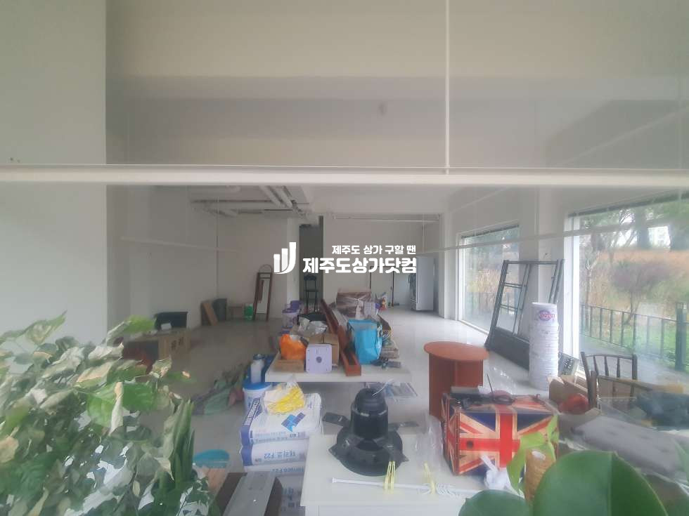 제주 제주시 이도이동 이도이동 / 한일베라체인근 / 도로변 / 1층 / 무권리상가 임대 연세 매물번호 13730 사진 1