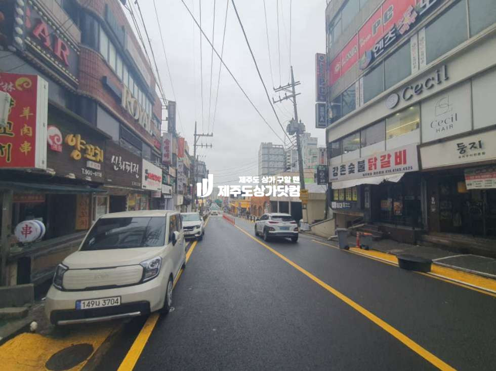 제주 제주시 연동 연동 / 바오젠거리 / 대형 고기집 상가 / 1층 무권리 / 임대 연세 매물번호 13737 사진 1
