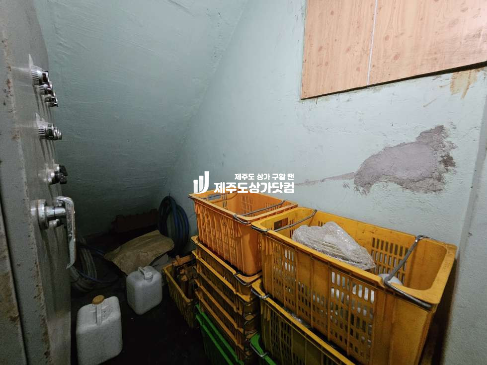 제주 제주시 삼도일동 서사라사거리 51평 일반음식점 임대 연세 매물번호 13764 사진 8