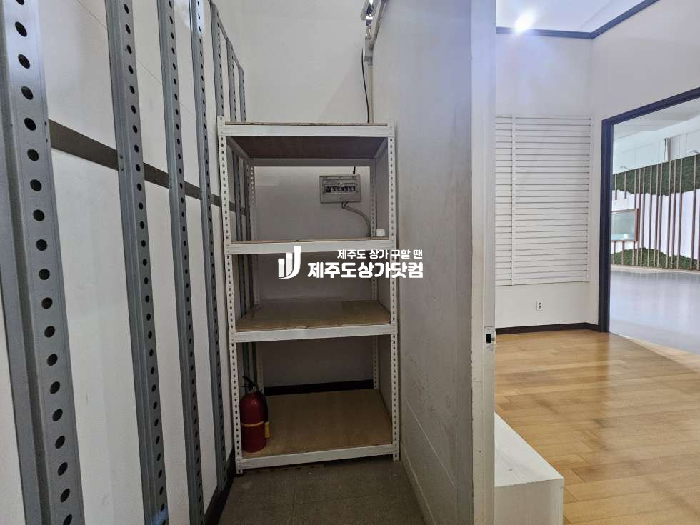 제주 서귀포시 중문동 2700 (제주국제컨벤션센터) 제주국제컨벤션센터 1층 7평 상가 임대 연세 매물번호 13765 사진 4